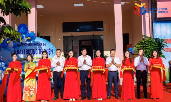 Khai trương Thư viện phường Hoành Bồ