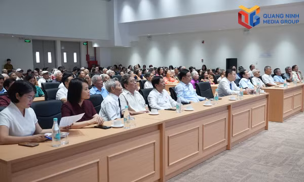 “Phấn đấu xây dựng Báo và phát thanh, truyền hình Quảng Ninh trở thành một điểm hẹn văn hóa đại chúng”