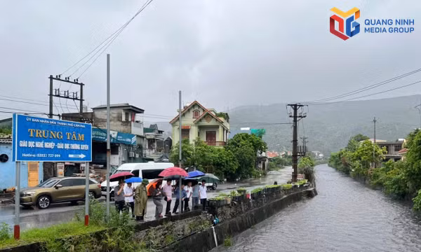 Dự báo mưa lớn kéo dài, các địa phương duy trì lực lượng, phương tiện ứng trực