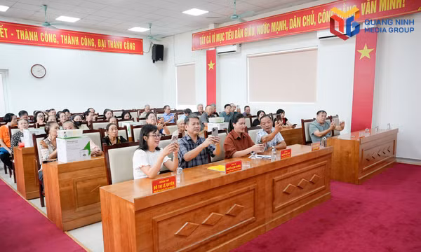 Phường Hồng Gai phát động Tháng cao điểm Vì người nghèo năm 2026