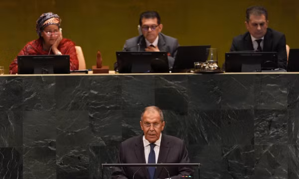Ngoại trưởng Nga Sergey Lavrov phát biểu tại phiên họp thứ 81 của Đại hội đồng Liên hợp quốc tại trụ sở Liên hợp quốc, ngày 26/9/2026. Ảnh: AP
