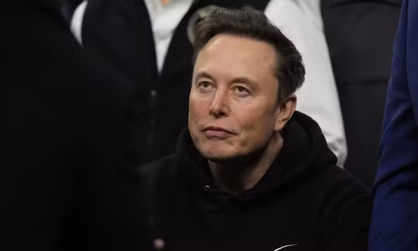 Tỷ phú Elon Musk hiện điều hành hoặc nắm giữ cổ phần tại nhiều doanh nghiệp công nghệ lớn, từ SpaceX và Tesla đến Neuralink và xAI. Ảnh: AP