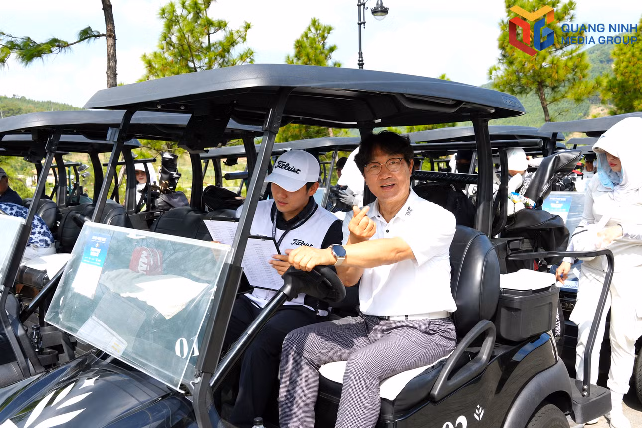 bqn_tr_anhgolf.png