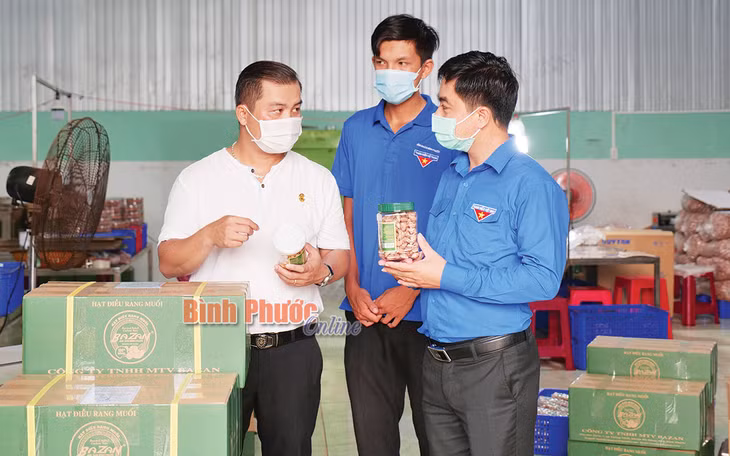 Hạt điều rang muối Bazan không ngừng được cải tiến, nâng cao chất lượng và mẫu mã bao bì