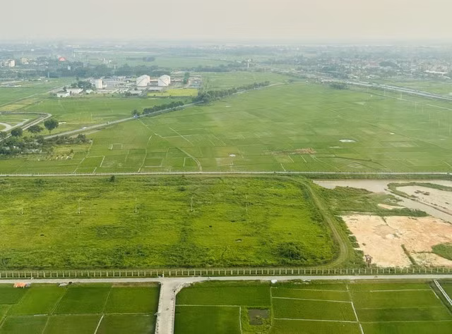 Giảm 30% tiền thuê đất phải nộp (phát sinh thu) của năm 2023 đối với người thuê đất.