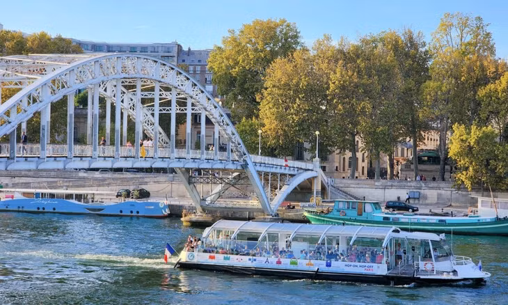 Paris chuyển sắc vàng ảnh 3 Paris chuyển sắc vàng ảnh 3