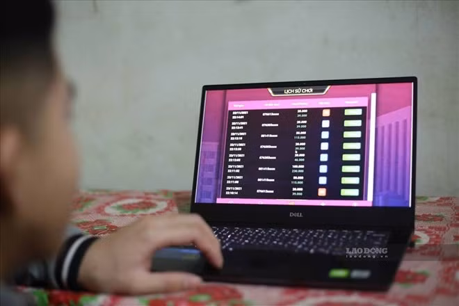 Hoạt động đánh bạc qua ví điện tử MoMo thu hút nhiều học sinh, sinh viên tham gia. Ảnh: Trần Tuấn