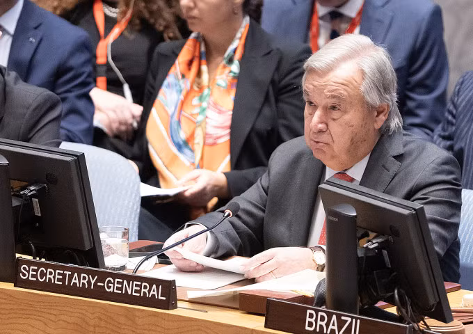 Tổng thư ký Liên Hợp Quốc Antonio Guterres tại phiên họp của Hội đồng Bảo an về xung đột ở Trung Đông ngày 24/10. Ảnh: Reuters