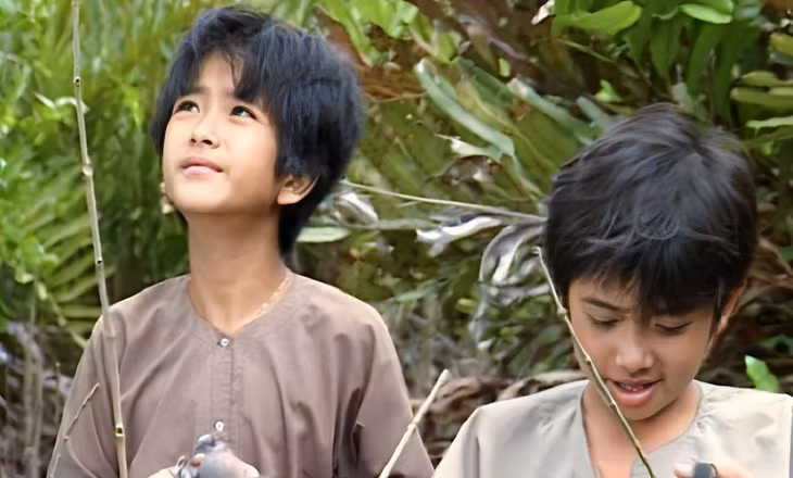 "Bé An" Hùng Thuận, "thằng Cò" Phùng Ngọc "Đất phương Nam" năm 1997.