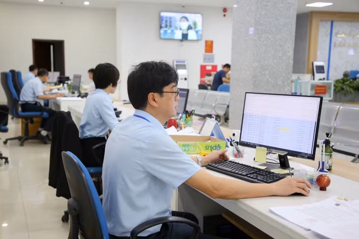 CBCC giải quyết hồ sơ TTHC theo quy trình 5 bước trên môi trường điện tử trên cơ sở các dữ liệu đầu vào được số hóa trên Cổng dịch vụ công quốc gia và Cổng dịch vụ công tỉnh Quảng Ninh.