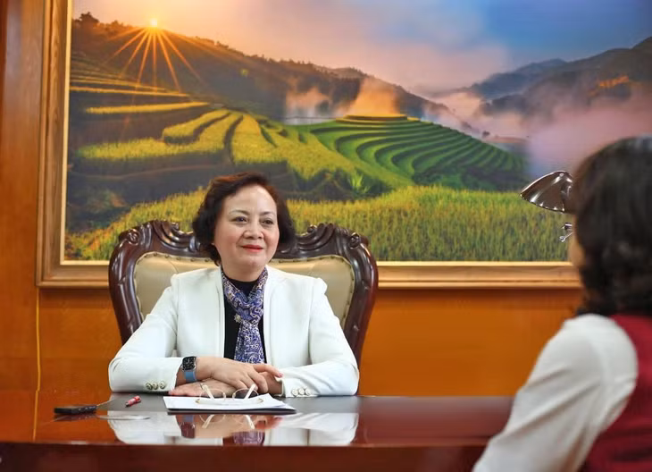 Bộ trưởng Bộ Nội vụ Phạm Thị Thanh Trà trả lời phỏng vấn phóng viên TTXVN. Ảnh: Thanh Hải