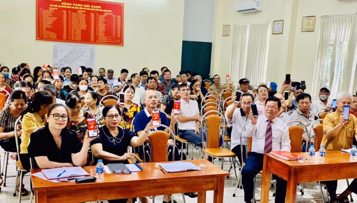 Các tổ dân, khu phố trên địa bàn TP Hạ Long tham gia cuộc thi trắc nghiệm 