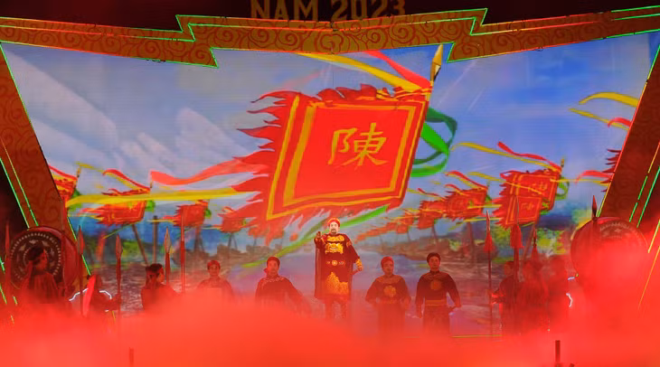 Một phân cảnh Hoạt cảnh chèo “Hùng khí Lục Đầu Giang”