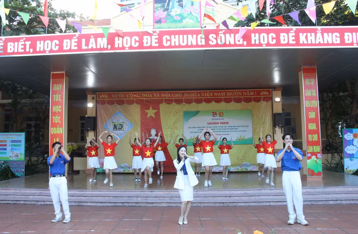 Các tiết mục văn nghệ sôi động chào mừng Tuần lễ hưởng ứng học tập suốt đời năm 2023.