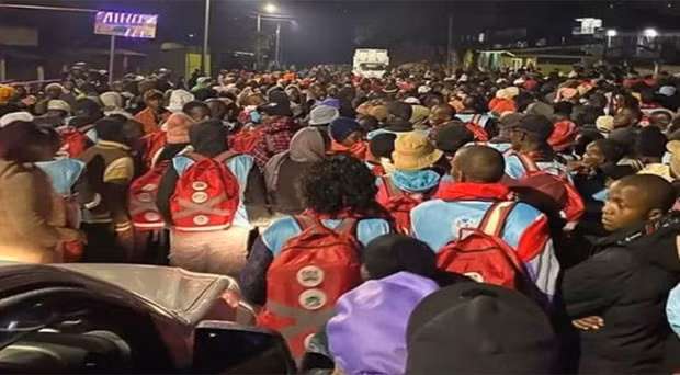 Kenya: Chen lan vao san van dong, hon 100 nguoi thuong vong hinh anh 1