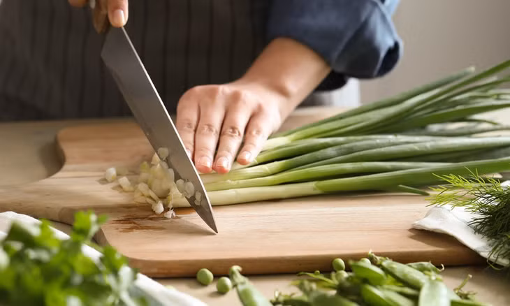 Hành lá có công dụng phòng chống ung thư