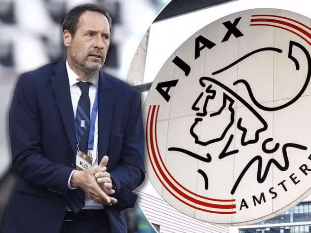 Ajax vừa bổ nhiệm huấn luyện viên tạm quyền.