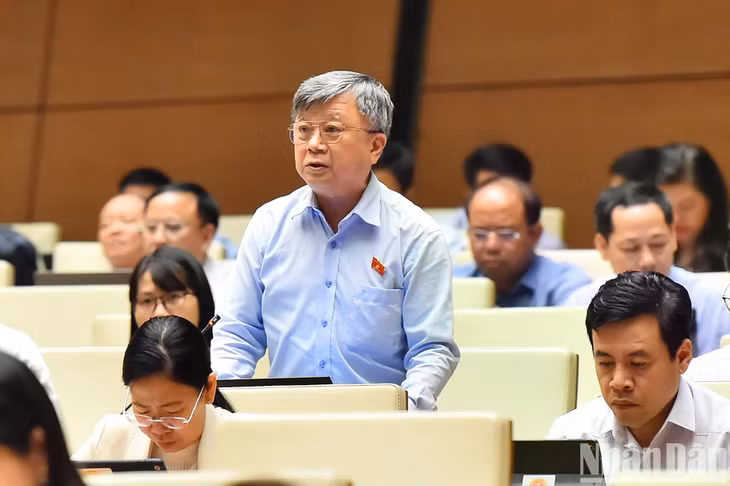 Đại biểu Trương Trọng Nghĩa - Đoàn đại biểu Quốc hội Thành phố Hồ Chí Minh. (Ảnh: THỦY NGUYÊN)