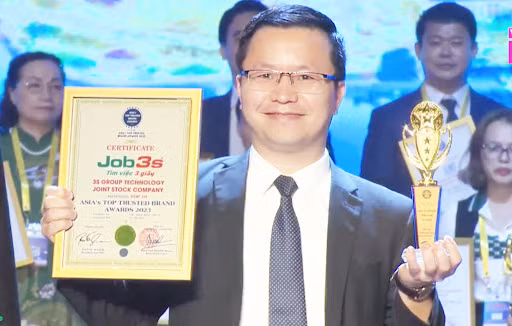 Dẫn đầu xu thế toàn cầu trong tuyển dụng, Job3s nhận giải thưởng danh giá “Top 10 Thương hiệu uy tín hàng đầu châu Á 2023”