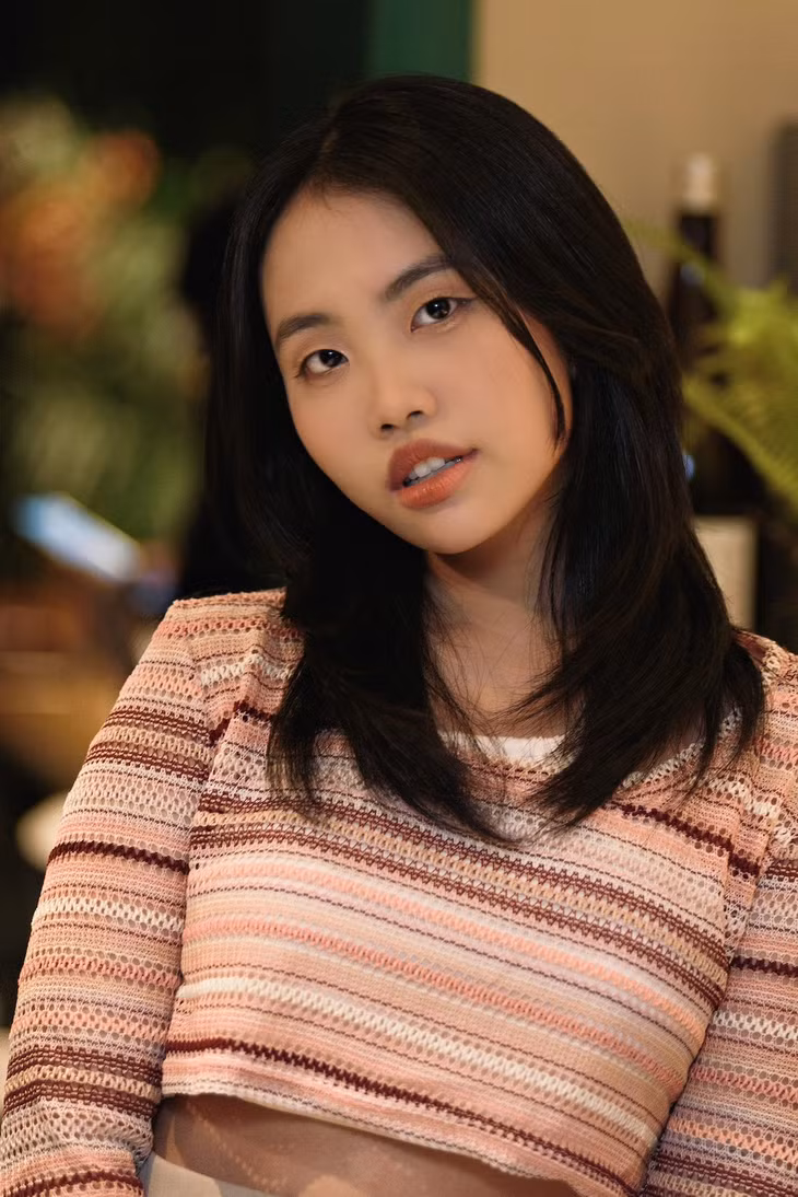 Phương Mỹ Chi thay đổi diện mạo ở tuổi 20. Ảnh: Hoài Nam.