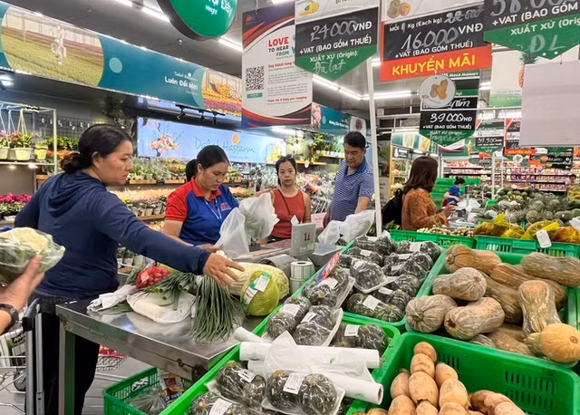 Kích cầu tiêu dùng nội địa: Giải pháp quan trọng thúc đẩy tăng trưởng GDP - Ảnh 1.