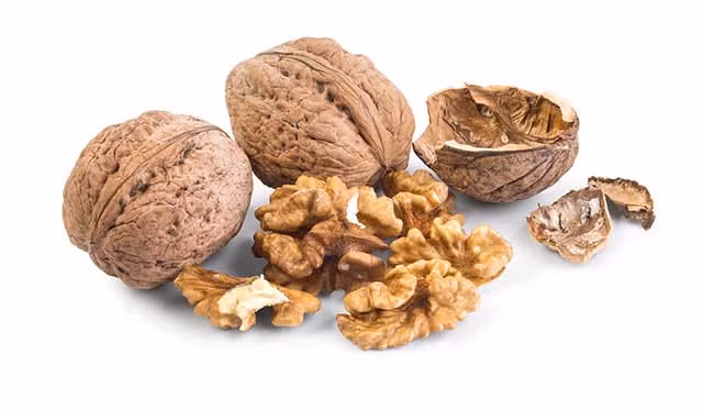 Quả óc chó có hàm lượng acid béo omega-3 cao.