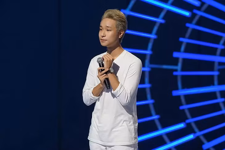 Hình ảnh giản đơn của Hà An Huy tại vòng sơ tuyển.