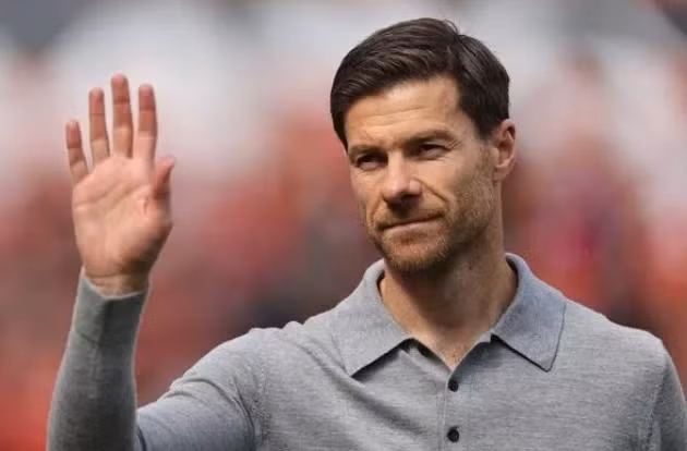 Alonso sẽ ở lại Đức.