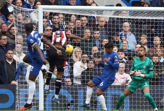 Nhiều khó khăn đang chờ đón Chelsea.