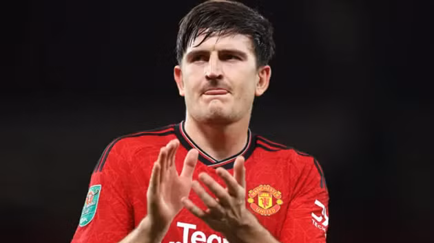 Maguire sẵn sàng rời Man Utd thời gian tới.
