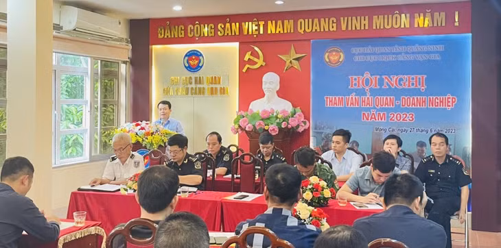Hải quan CK cảng Vạn Gia tổ chức hội nghị tham vấn lắng nghe ý kiến từ doanh nghiệp.
