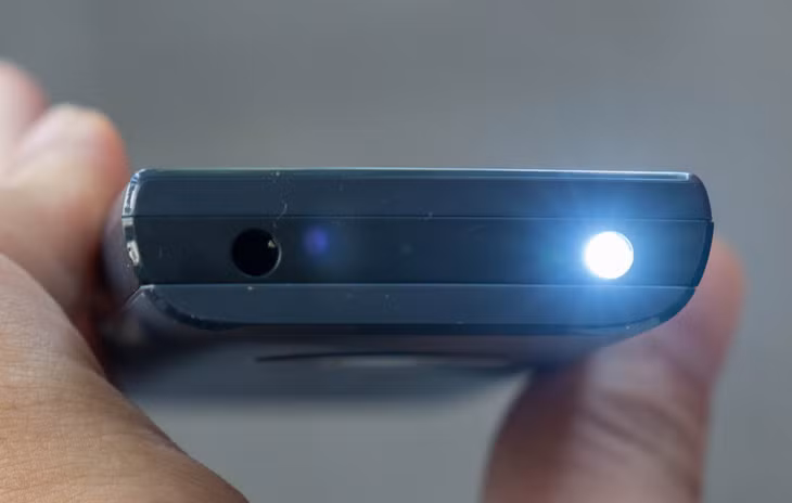 Nokia ra bộ đôi điện thoại 4G giá từ 680.000 đồng ảnh 8 Nokia ra bộ đôi điện thoại 4G giá từ 680.000 đồng ảnh 8