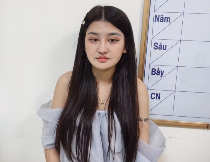 "Tú bà" Phạm Trà My.
