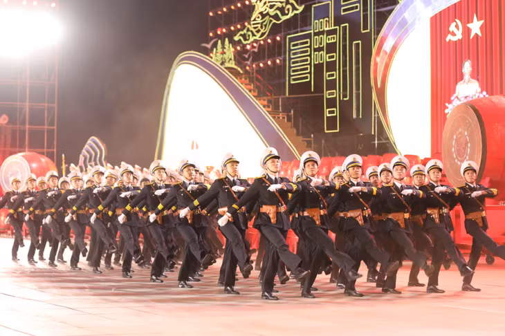 Lễ kỷ niệm 60 năm Ngày thành lập tỉnh Quảng Ninh ảnh 11 Lễ kỷ niệm 60 năm Ngày thành lập tỉnh Quảng Ninh ảnh 11