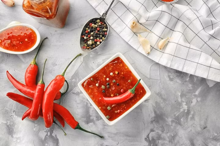 Ăn cay có tác dụng gì đối với sức khỏe? (Ảnh: Shutterstock)