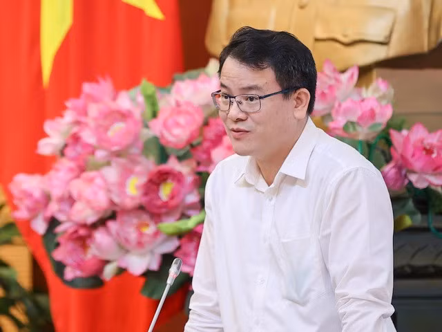 Thứ trưởng Bộ KH&amp;ĐT Trần Quốc Phương: Đối với giải ngân đầu tư công 9 tháng đầu năm, chưa năm nào vượt qua 50% cả. Năm nay đã vượt qua, đạt 51,38% - Ảnh: VGP/Nhật Bắc