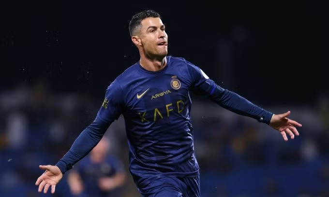 Ronaldo mừng bàn trong trận thắng Abha 8-0 trên sân Prince Sultan bin Abdulaziz, thành phố Abha, Arab Saudi, vòng 26 Saudi Pro League tối 2/4/2024. Ảnh: ANFC