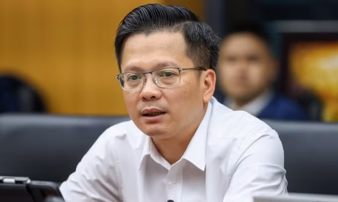 Ông Nguyễn Quốc Trung - Phó Giám đốc Trung tâm Điều độ hệ thống điện quốc gia tại toạ đàm chiều 8/4. Ảnh: VNN