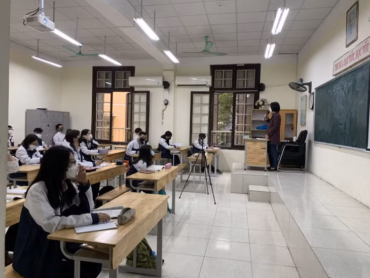 Học sinh Trường THPT Phan Đình Phùng trong giờ Ngữ văn. Ảnh: LV