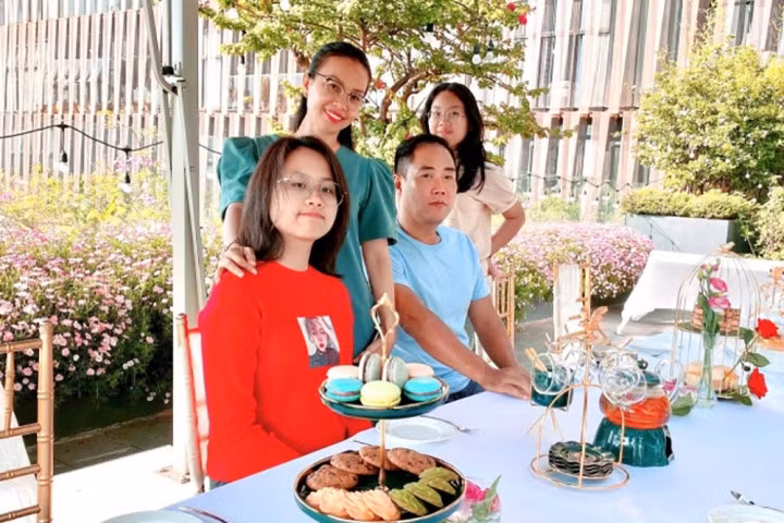 Sau những phút giây trên sân khấu, Cẩm Ly chọn cuộc sống bình yên bên gia đình.