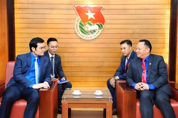 Ong Bui Quang Huy giu chuc Chu nhiem Uy ban quoc gia ve Thanh nien VN hinh anh 1