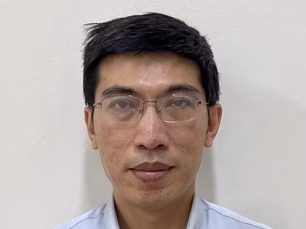 Vu an tai Bo Ngoai giao: Khoi to bi can Nguyen Quang Linh hinh anh 1