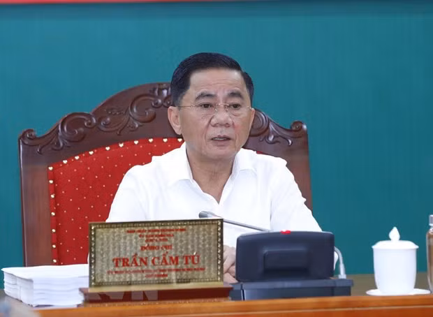 Canh cao Ban Thuong vu Dang uy Vien Han lam Khoa hoc xa hoi Viet Nam hinh anh 1