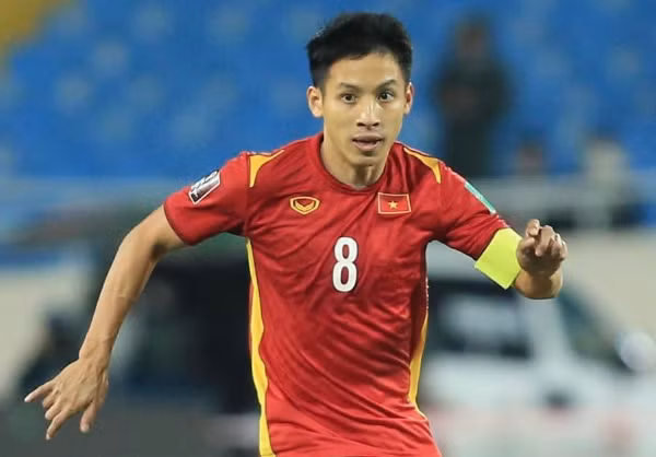 Hùng Dũng là linh hồn trong lối chơi của ĐT Việt Nam.
