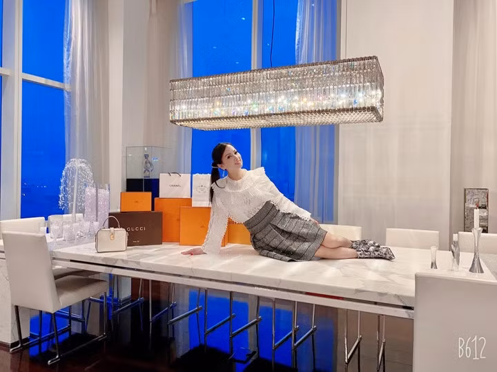 Hà Phương có cuộc sống sang chảnh sau khi lấy chồng tỷ phú.