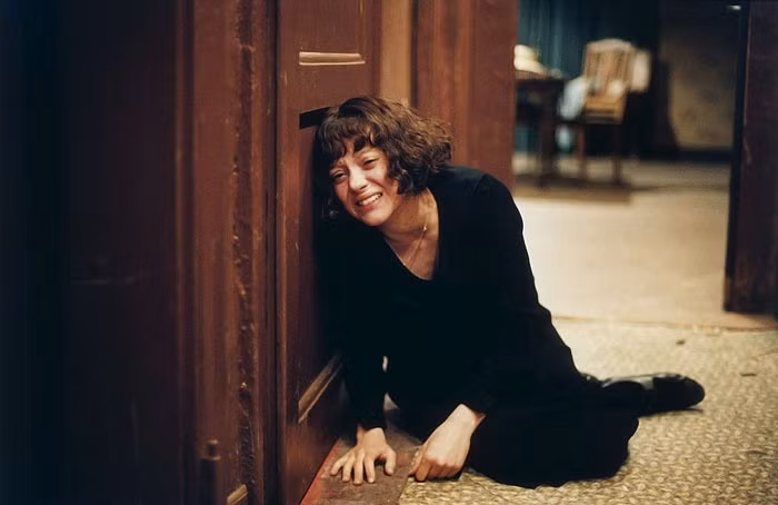 Edith Piaf gục ngã khi vĩnh viễn mất đi ánh sáng cuộc đời.