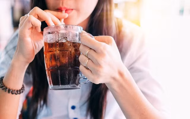 Nhiều nghiên cứu đã chỉ ra tác hại của đồ uống có đường đối với sức khỏe.