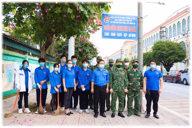 Tuyến đường thanh niên tự quản của Đoàn Thanh niên phường Trần Phú (TP Móng Cái).
