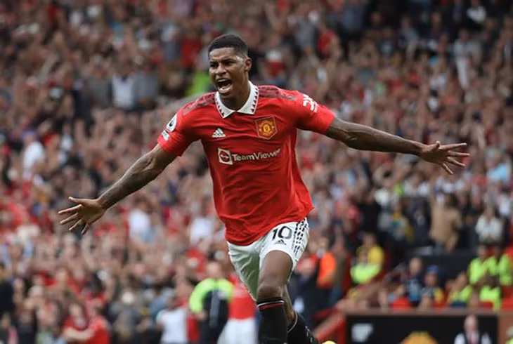 Rashford ngạc nhiên vì nhận được sự trợ giúp của ông anh Ronaldo. ẢNH: GETTY