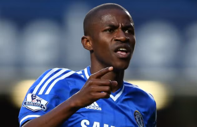 Ramires giải nghệ.